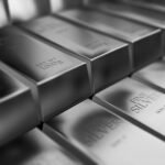 Silver Price Outlook: Bullish Flag Pattern to Facilitate More Upside Past $32.20