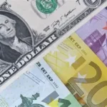 GBP/USD Falls as Robust US Data Dull Fed Rate Cut Expectations, Sterling Weakens Despite Supportive UK Jobs Data