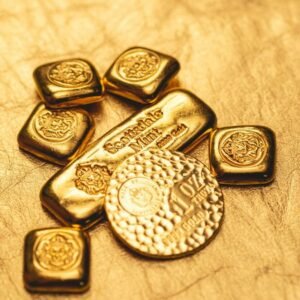 Gold Price Jumps Towards $3,340 As Global Trade Tensions Rise and Safe-Haven Demand Increases