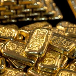 Gold Reaches Record Highs Amid US Government Shutdown and Increasing Fed Rate-Cut Speculation